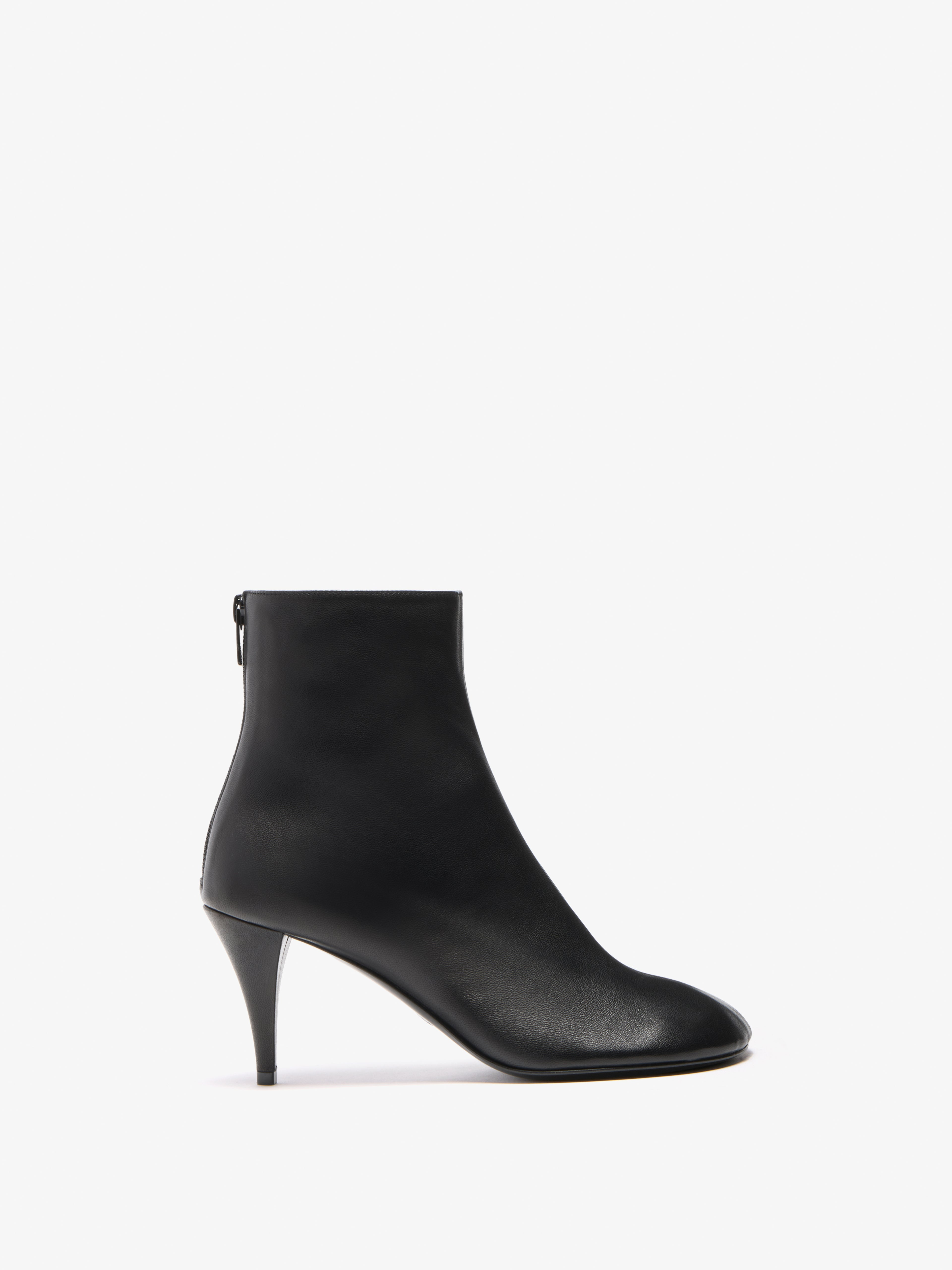 glove ankle boots in nappa