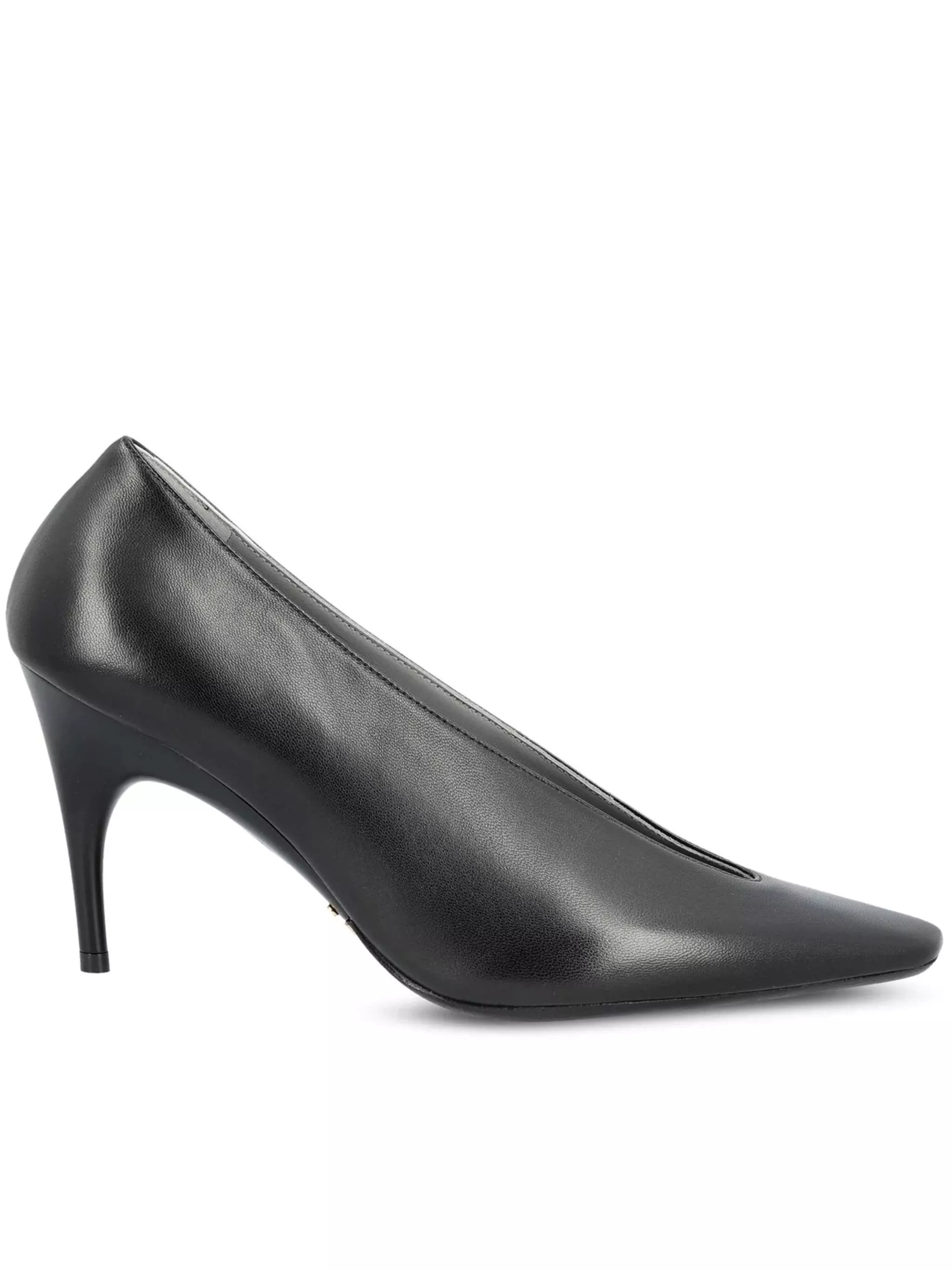duchesse pump